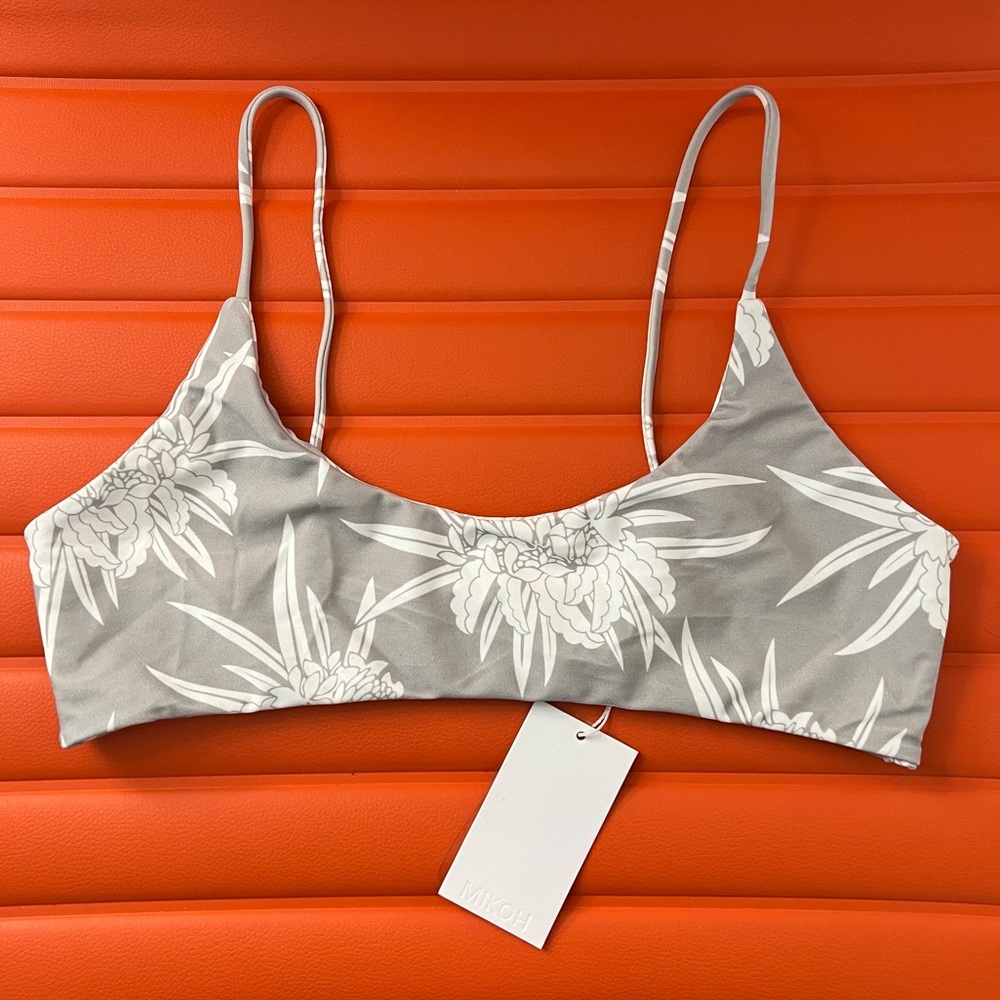RARE BNWT Mikoh Swimwear Bikini Top